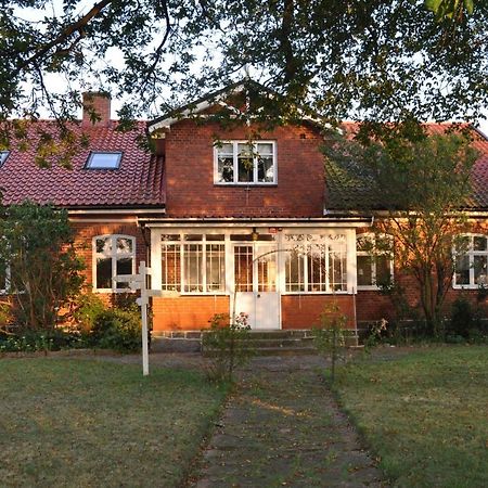 Villa Sandby B&B Borrby Екстериор снимка