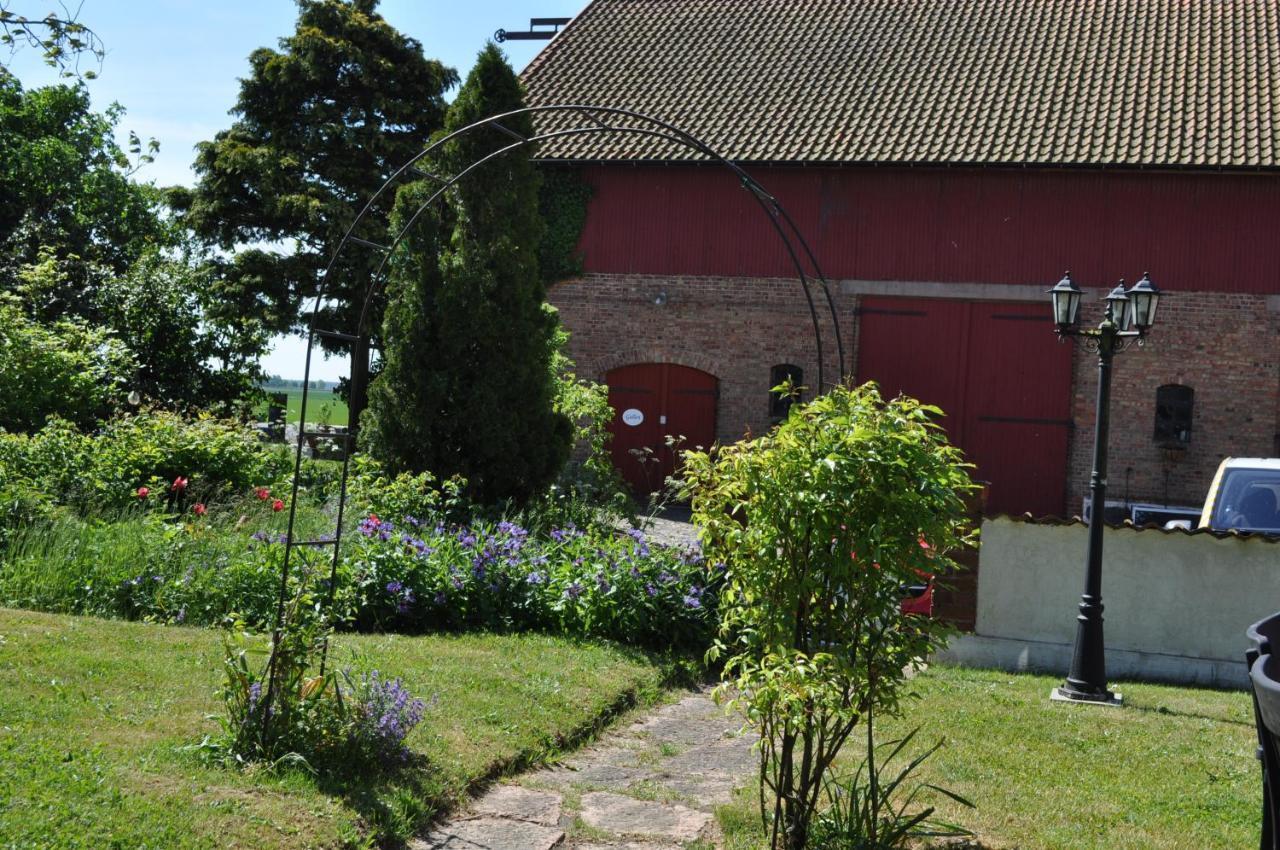 Villa Sandby B&B Borrby Стая снимка
